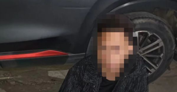 麒麟警方联合多部门整治非法小广告 严打关联违法犯罪