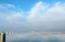 �ӽ�������һ���С��������������ˣ�