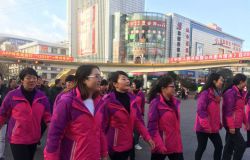 2018����ȫ���ܣ����������ز��ŵ���Ů