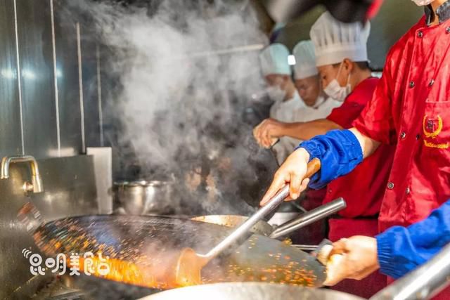 e4d1c7cd8b3845b686d76a9d95a1041c