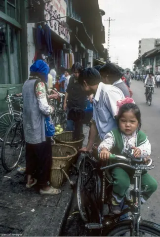 1987-1989昆明。感谢记录城市变迁[7629737077407769978]_25.webp