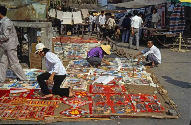 1987-1989昆明。感谢记录城市变迁[7629737077407769978]_17.webp