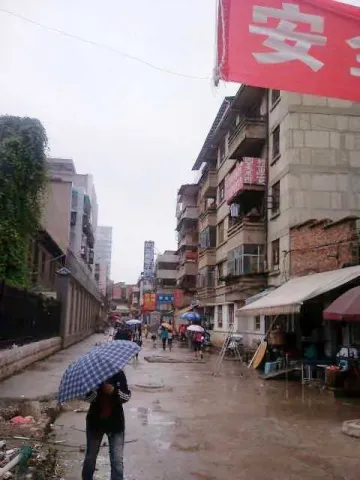 2009年昆明，这些场景又是多少人的回忆[7599631516881423346]_23.webp