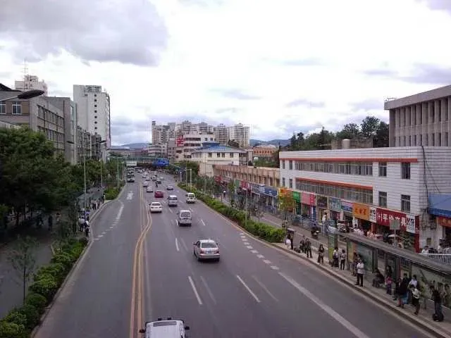 2009年昆明，这些场景又是多少人的回忆[7599631516881423346]_37.webp