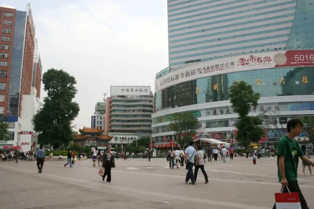 2009年昆明，这些场景又是多少人的回忆[7599631516881423346]_18.webp