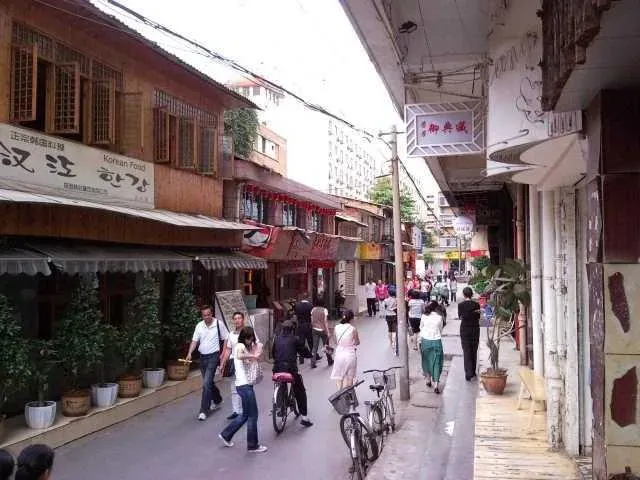 2009年昆明，这些场景又是多少人的回忆[7599631516881423346]_5.webp